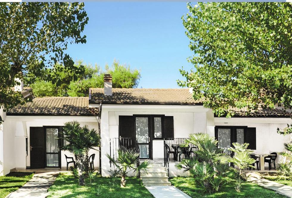 Holiday Family Village Porto SantʼElpidio Quarto foto